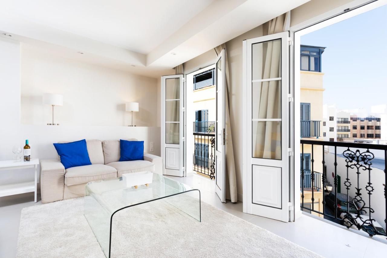 Rooms & Suites Loft 2H Deluxe Edition Arrecife Exteriör bild
